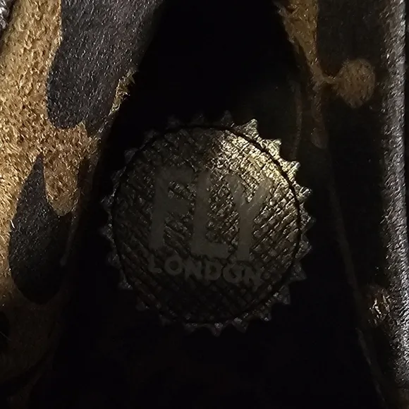 Fly London Metallic Yip Boot Womens Size 39
