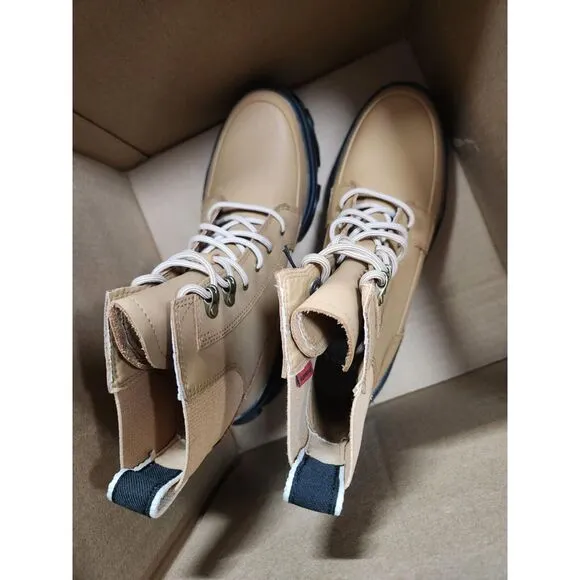 FP Movement x SOREL Brex Lace Boots Size 8.5 W