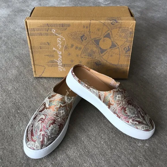 FREE PEOPLE Brocade Mule Shoes
