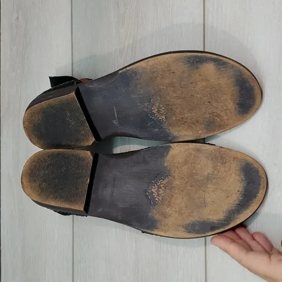 Free People Women Mont Blank Asym Ankle Leather Cut Side Flats shoes sz 39/8.5-9