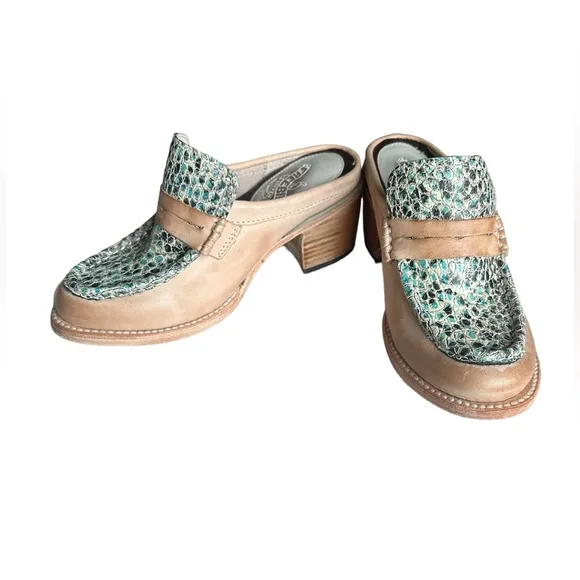 Freebird By Steve Collins All Leather Green Snake Skin Print Clog Mules