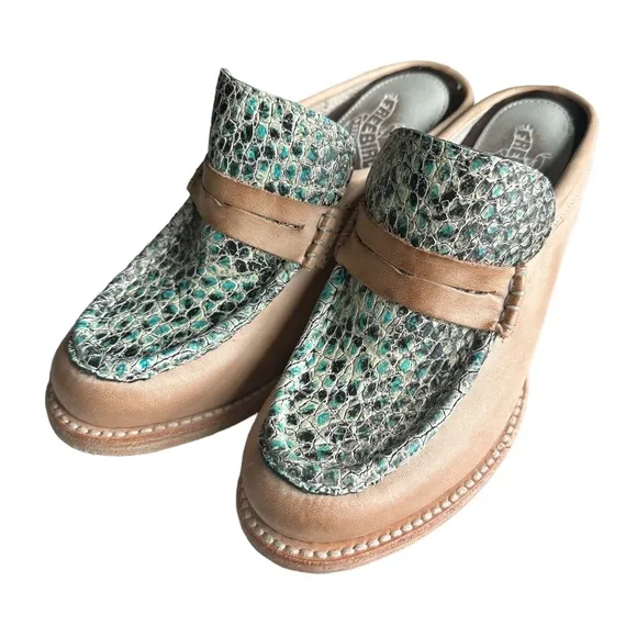 Freebird By Steve Collins All Leather Green Snake Skin Print Clog Mules