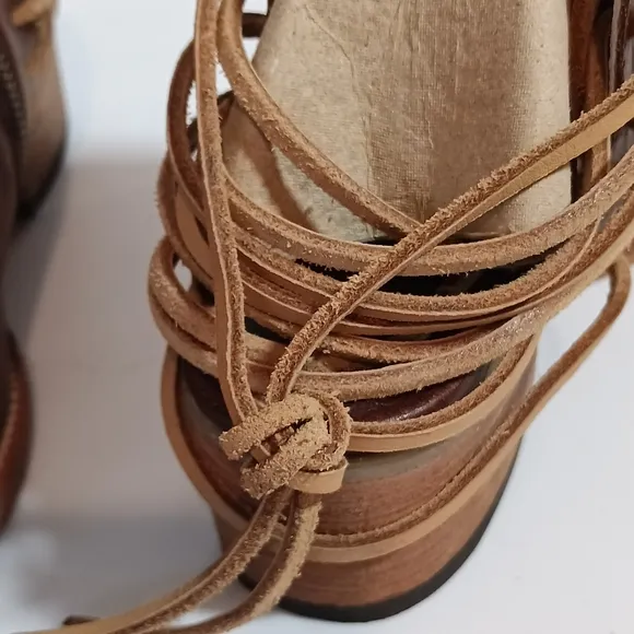 Freebird by Steven Jojo Leather Short Boot in Cognac Size 9