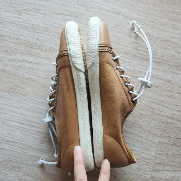 FRYE Chambers Tan Leather Low Top Lace-Up Shoes Sneakers Boy's Size 4