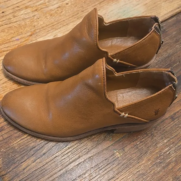Frye Men's Tan Leather Shoes