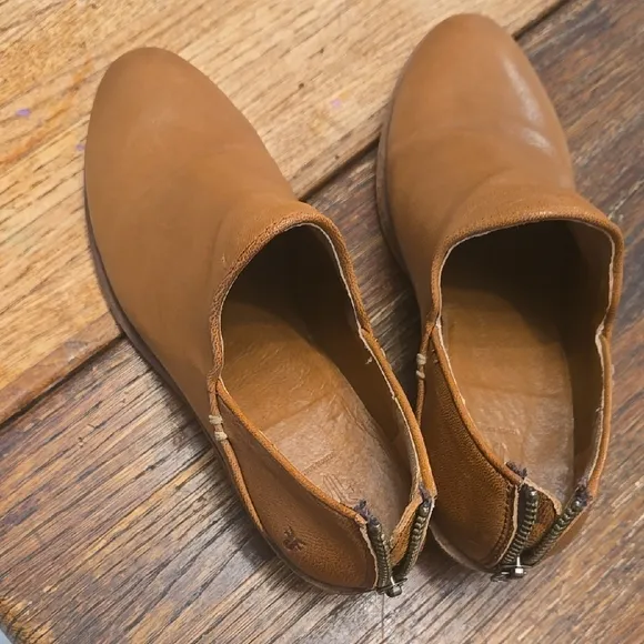 Frye Men's Tan Leather Shoes