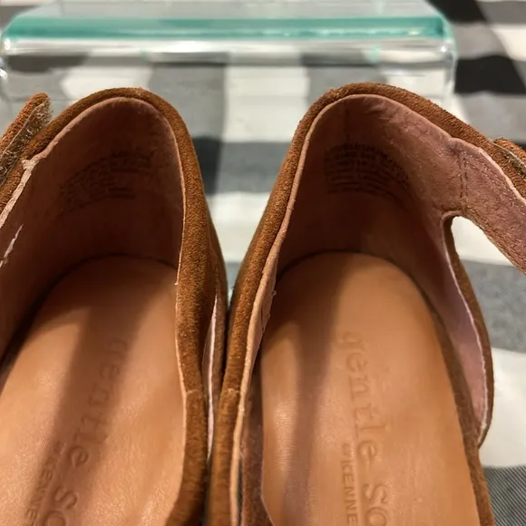 Gentle Souls Lunette Shoes Size 9.5 Open Peep Toe Wedge Brown Suede Leather