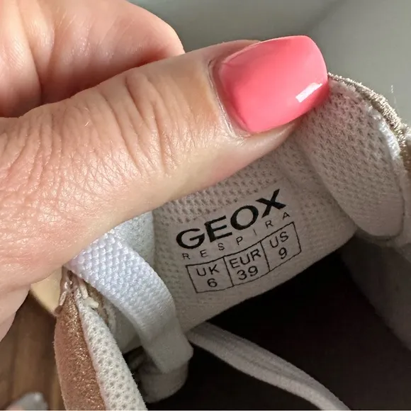 Geox Pontoise Mixed Leather Low-Top Sneakers sz: 9 NWT