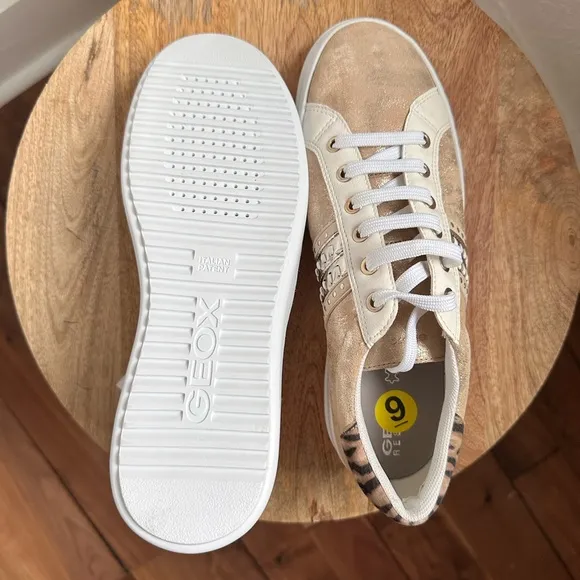 Geox Pontoise Mixed Leather Low-Top Sneakers sz: 9 NWT
