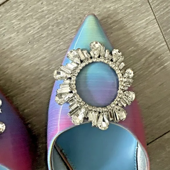 Gianni Bini Women Size 10 Vivyee Rainbow High Heel Shoes Rhinestone Detail Party