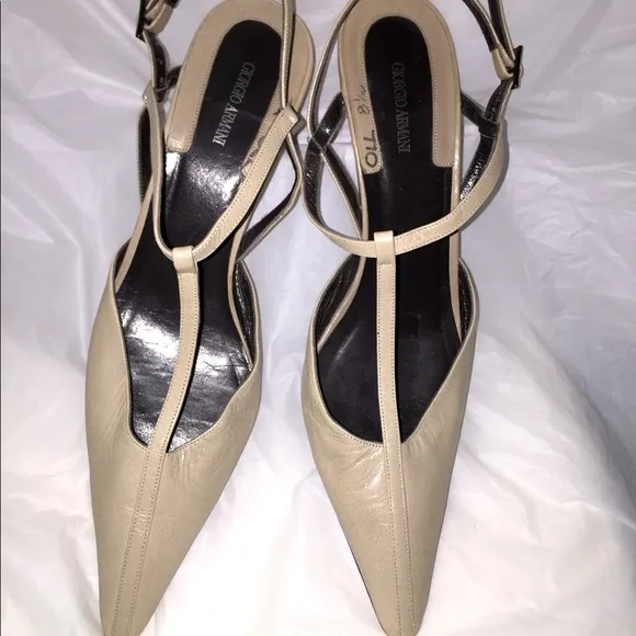 Giorgio Armani Leather Slingback’s