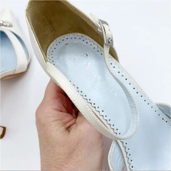 Grazia Ivory Silk Wedding Heels w/Crystal Embellishment and Ankle Strap EUC 6.5B