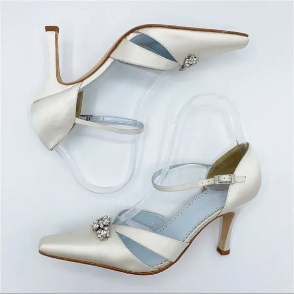 Grazia Ivory Silk Wedding Heels w/Crystal Embellishment and Ankle Strap EUC 6.5B