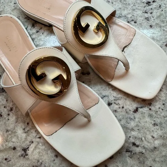 Gucci Cream and Gold Blondie Sandals with Elegant Design, size 40