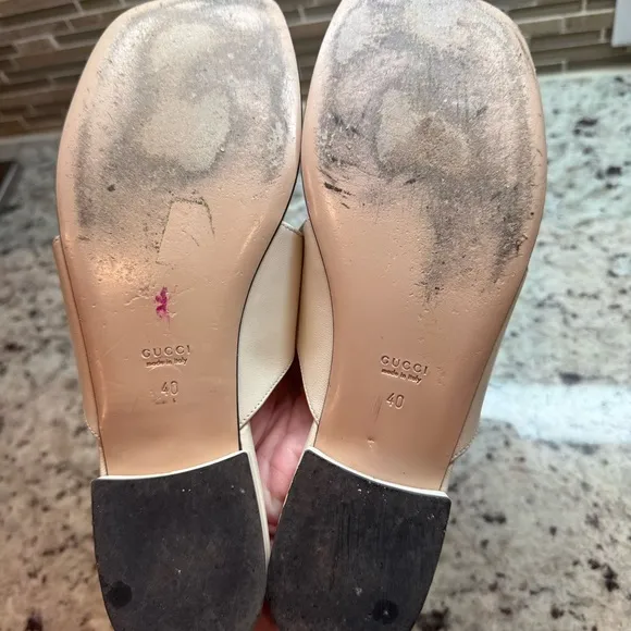 Gucci Cream and Gold Blondie Sandals with Elegant Design, size 40