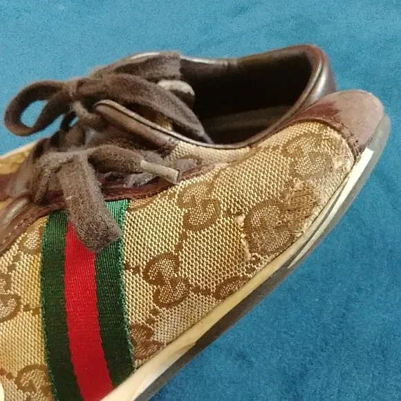 Gucci kids shoes