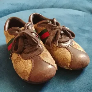 Gucci kids shoes