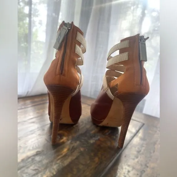 HENRI LEPORE DEZERT Off the Cuff  European Leather  Heels Shoes Size 37.5