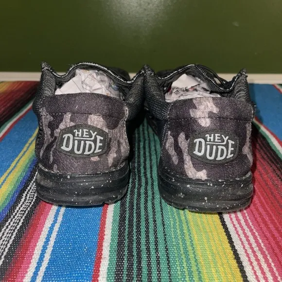 Hey Dude Men 8 Gray Midnight Bunker‎ Wally Stretch Poly