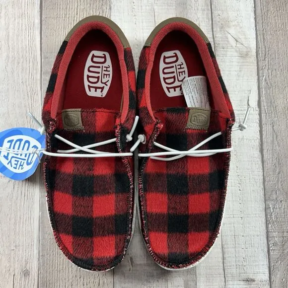 Hey Dude Wally Youth Size 2 Buffalo Plaid Slip On Loafer Sneaker Shoes Red Black