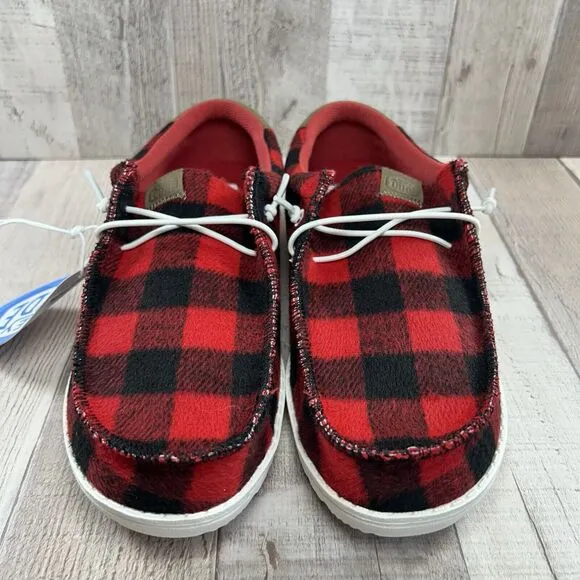 Hey Dude Wally Youth Size 2 Buffalo Plaid Slip On Loafer Sneaker Shoes Red Black