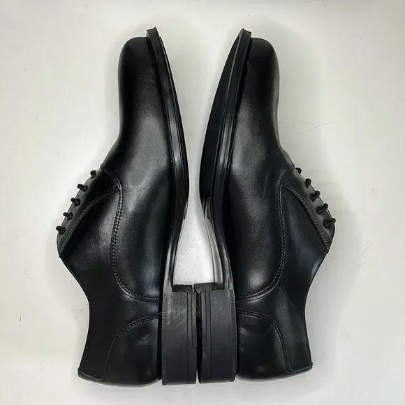 Hockerty Black Tie Shoes in black leather Men’s Size 9