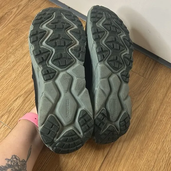 Hoka- challenger atr 6 - all terrain trail shoes