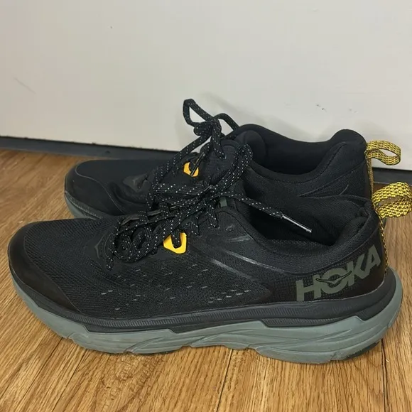 Hoka- challenger atr 6 - all terrain trail shoes