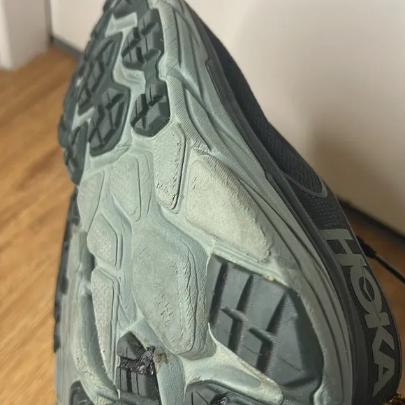 Hoka- challenger atr 6 - all terrain trail shoes