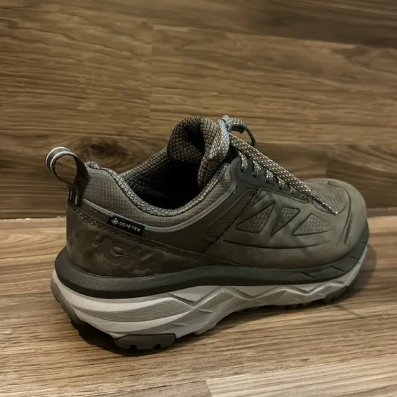 Hoka Men’s One One Gray W Challenger Waterproof Low GTX Running Shoes 8.5 D