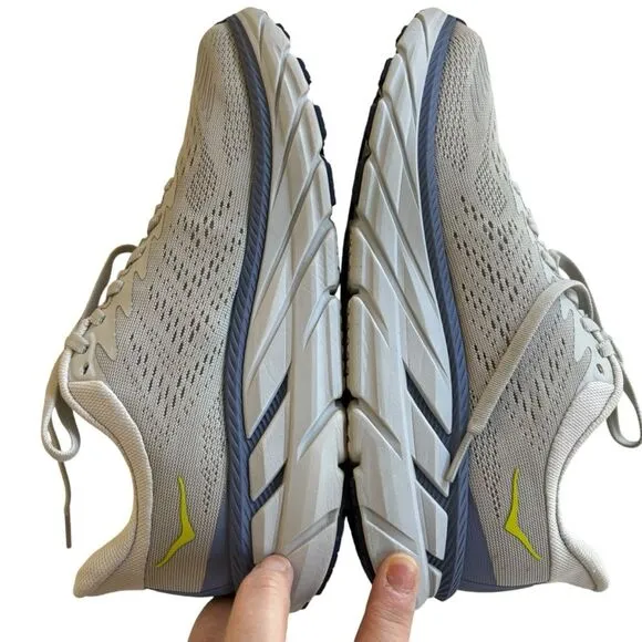 Hoka One One Clifton 7 Lunar Rock/Nimbus Cloud Women's Sz 6.5