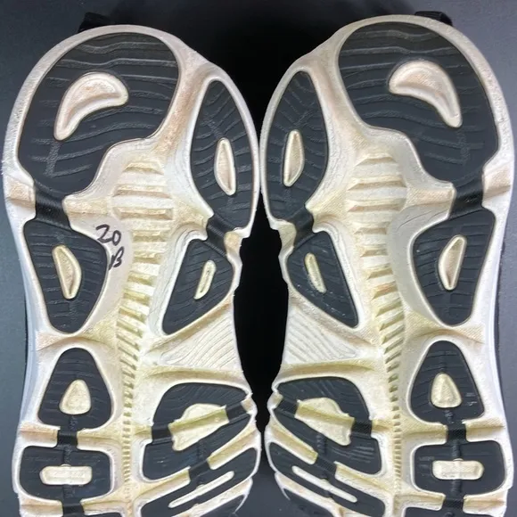 Hoka One One Gaviota 5 Comfort Athletic Running Sneaker Shoes Men’s size 10 D