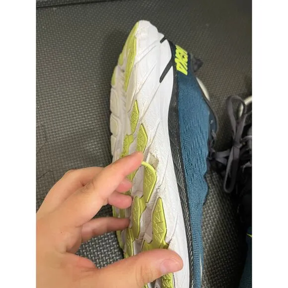 HOKA One One Shoes CLIFTON 8 Mens Size 9 Blue Trail Running‎ Sneaker