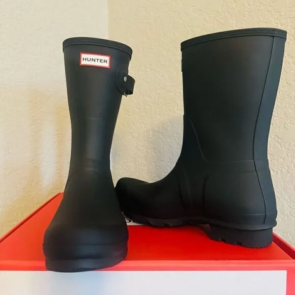 HUNTER Men's Original Short Waterproof Rain Boot, Rubber Black, Size 9, NWT