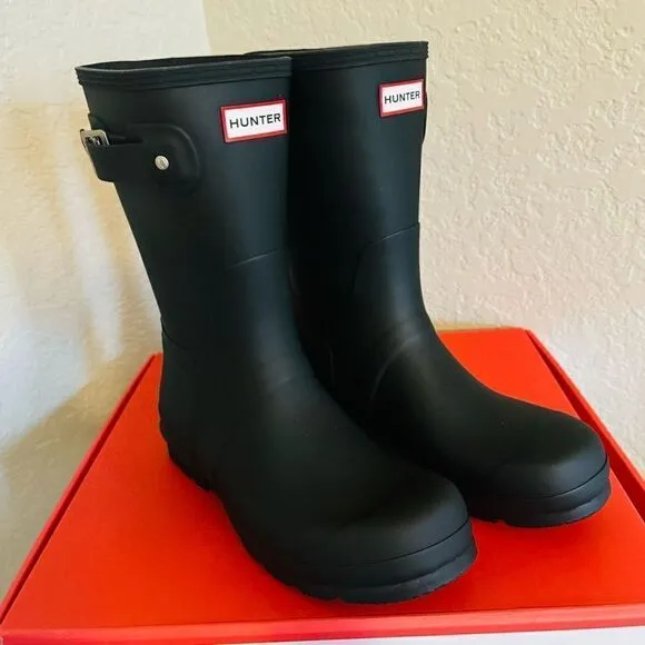 HUNTER Men's Original Short Waterproof Rain Boot, Rubber Black, Size 9, NWT