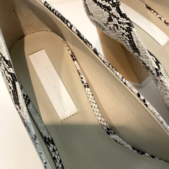 Imagine Vince Camuto Quinna Capri Snake Pump NEW