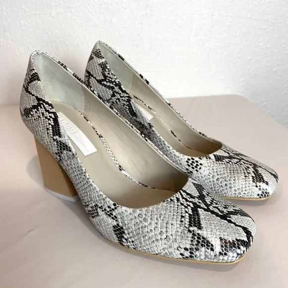 Imagine Vince Camuto Quinna Capri Snake Pump NEW