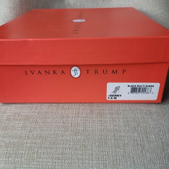 Ivanka Trump Shoes Derry Black &amp; White Leather Stiletto Heel Open Toe Si…