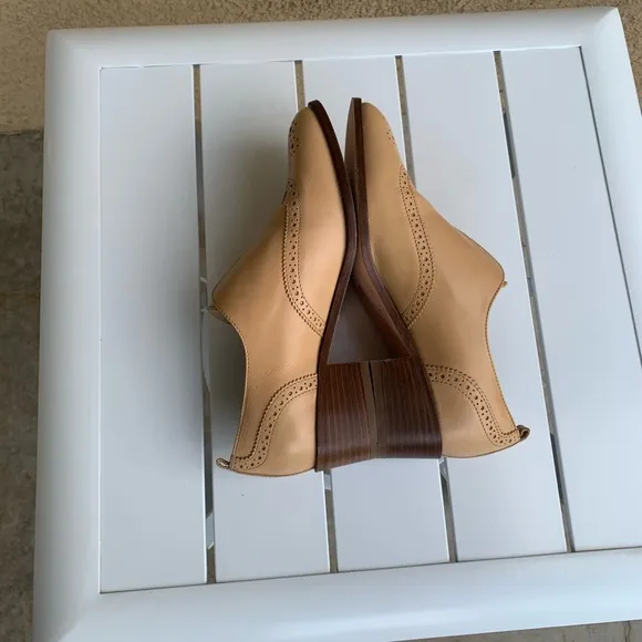 J. Crew Oxford shoes nude leather size 7.5