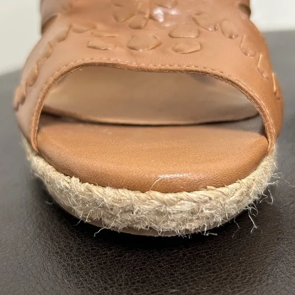 Jack Rogers Sophia Oak Brown Leather Wedge Whipstitch Heel Open Toe Sandals 7 M