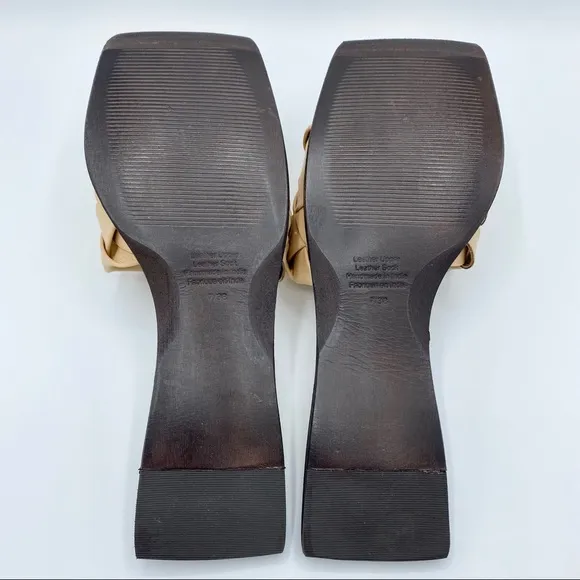 Jeffrey Campbell Natural Brown Costelo-L Slide Sandal Size 7 / 38