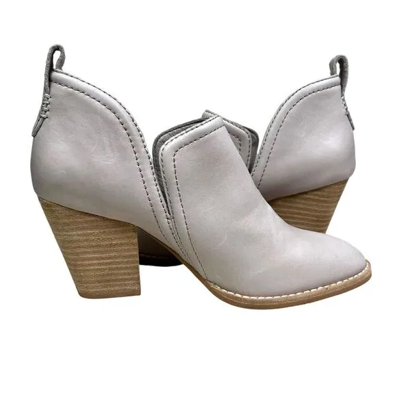 Jeffrey Campbell‎ Womens Bootie Rosalee Ankle Leather Block Heel Taupe Sz 6.5 M