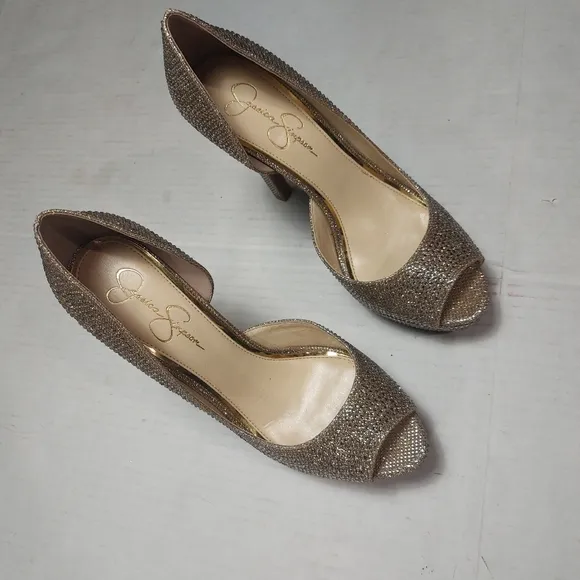 Jessica Simpson Gold High Heel Shoes Size 10M NWNT