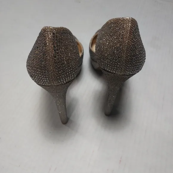 Jessica Simpson Gold High Heel Shoes Size 10M NWNT