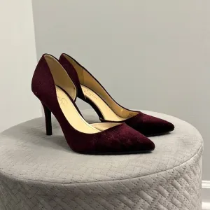 JESSICA SIMPSON Maroon/Burgundy Velvet Floral Design High-Heel Pump Shoes