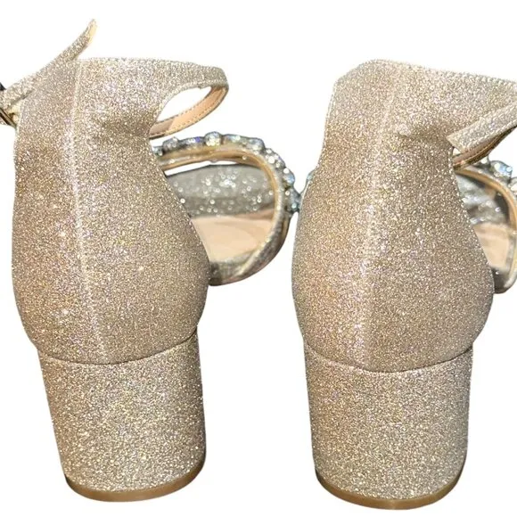 Jewel Badgley‎ Mischka Giona Embellished Evening Shoe Size 7.5 Light Gold New