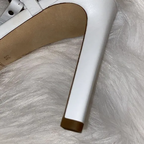 Jimmy Choo Designer Heels – Elegant &amp; Timeless