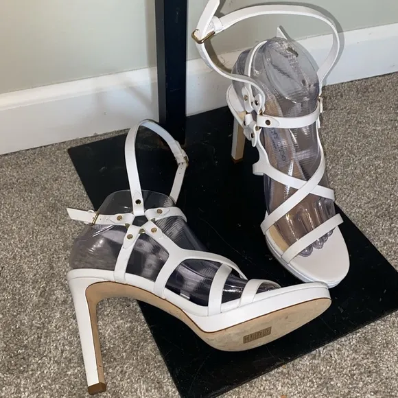 Jimmy Choo Designer Heels – Elegant &amp; Timeless