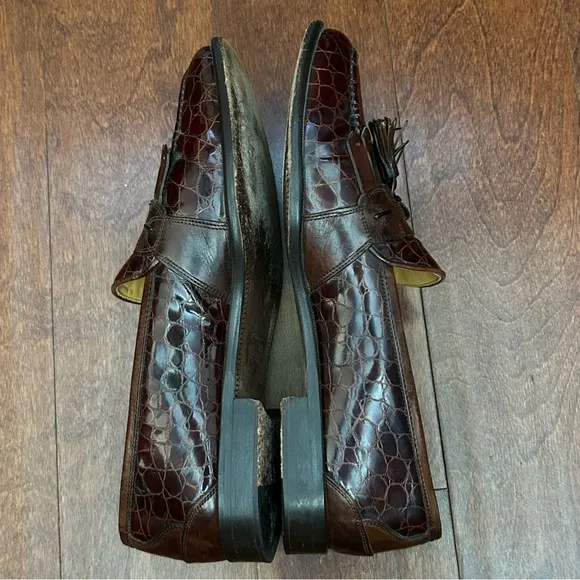 Johnston and Murphy Dapper Brown Tassel Loafers, Crocodile Embossed, Size 10.5