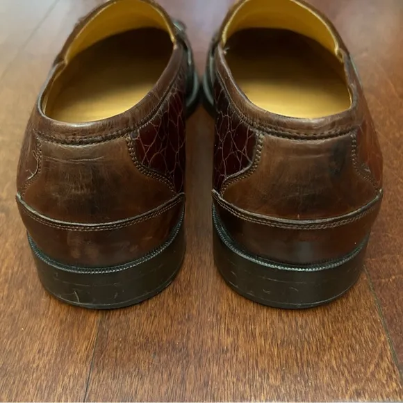 Johnston and Murphy Dapper Brown Tassel Loafers, Crocodile Embossed, Size 10.5